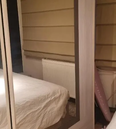 Daire Appartement 90 M2 Centre Wavre 1 Chambre Terasse 22 M2 Cave Full Equipe *